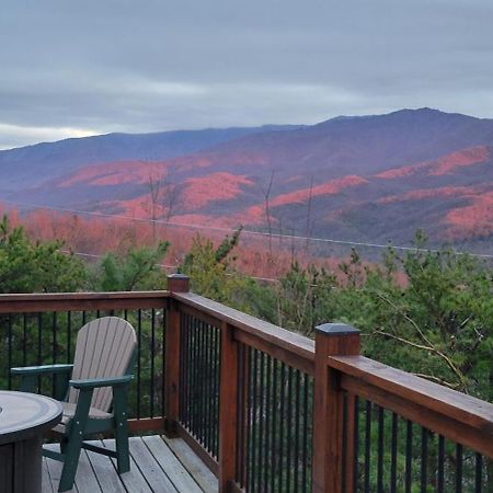 Pinnacle View Lodge By Stony Brook Cabins Gatlinburg Exterior foto